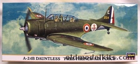 Hasegawa 1/72 A-24B Dauntless Free French Air Force, 00715 plastic model kit